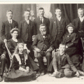 Edward-and-Sara-Barrington-1910-Worthy-front-right-Percy-middle-left-source-onupalong.net