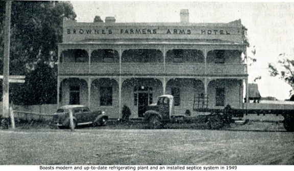 Browne's Farmers' Arms Hotel
