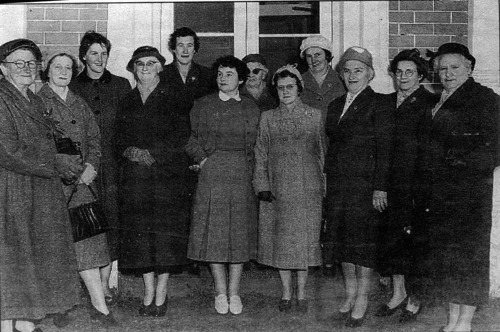 VT Red Cross founder ladies 2 