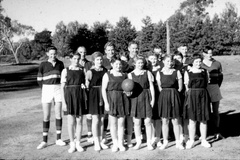 Footy v Netball