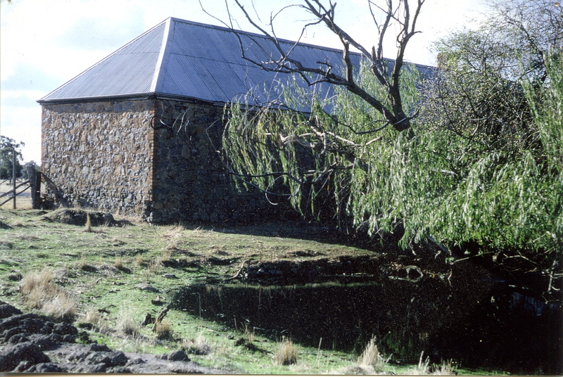 Williams Hotel The Long Room.jpg