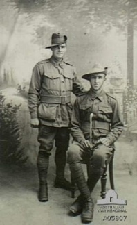 Pte-Ralph-Hamilton-Lane-7-seated-and--6939-Pte-Robert-Mactier-VC-1890--1918--23rd-Batt-1A05807