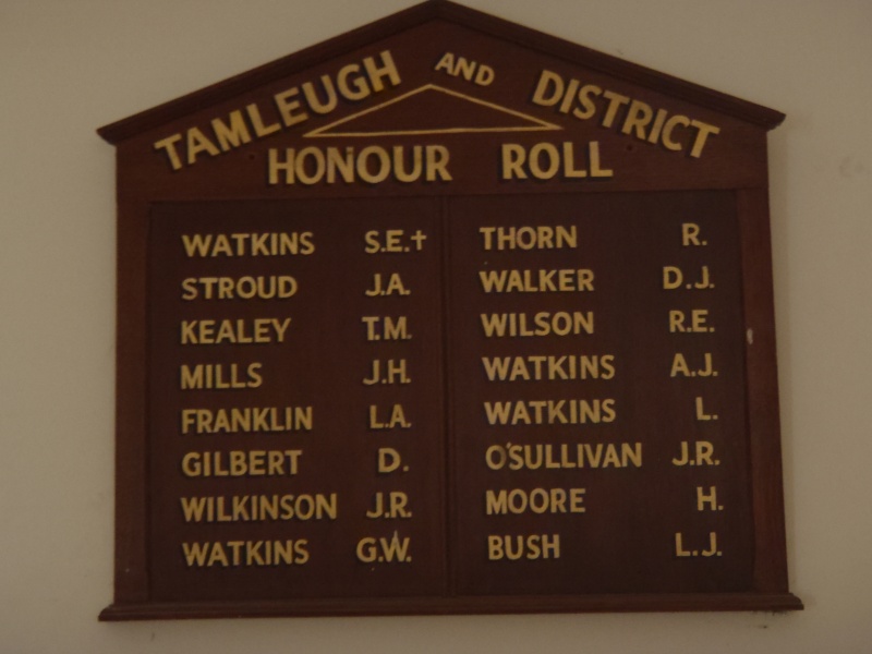 Tamleugh-WW2-Honour-Roll-P1010856.JPG