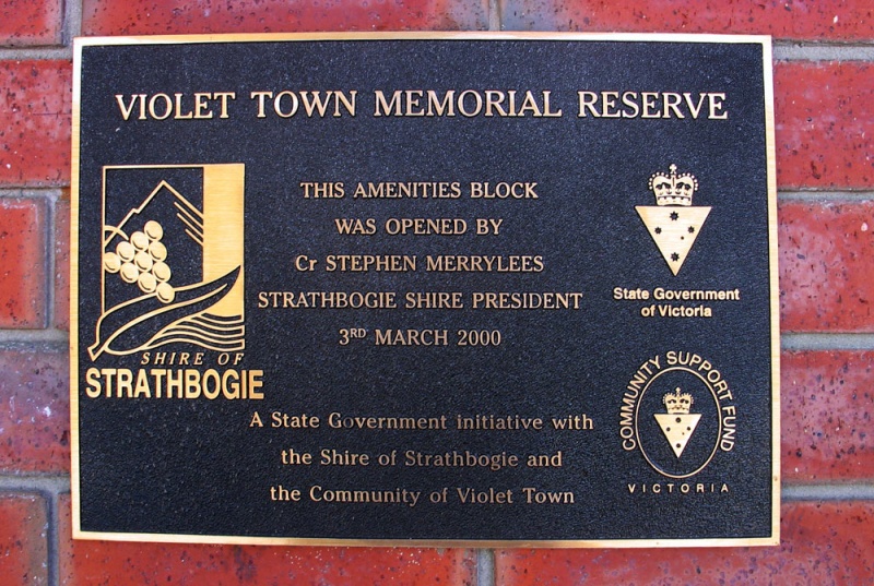 new-plaque-at-VT-Swimming-pool.jpg