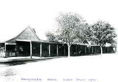 vt-honeysuckle-hotel001a